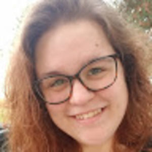 Meet your Posher, Carlie